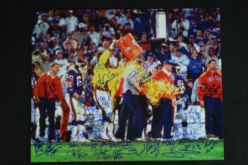 Super Bowl XXV Champion NY Giants Signed 16x20 photo (29 signatures)
